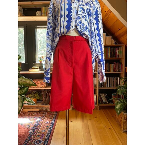90s Shorts Red - Picture 5 of 5